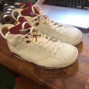 Jordan Maroon 6s